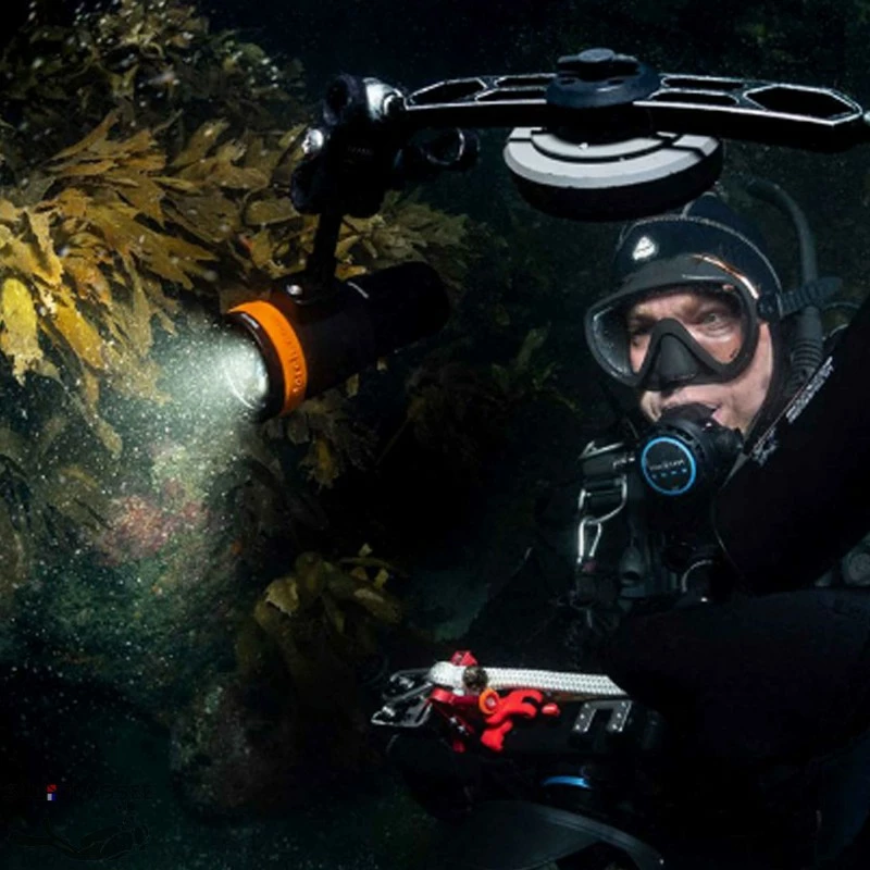 D910V Phare VIDEO 5000 Lumen - ORCA TORCH 10 D910V Phare VIDEO 5000 Lumen - ORCA TORCH – Image 8